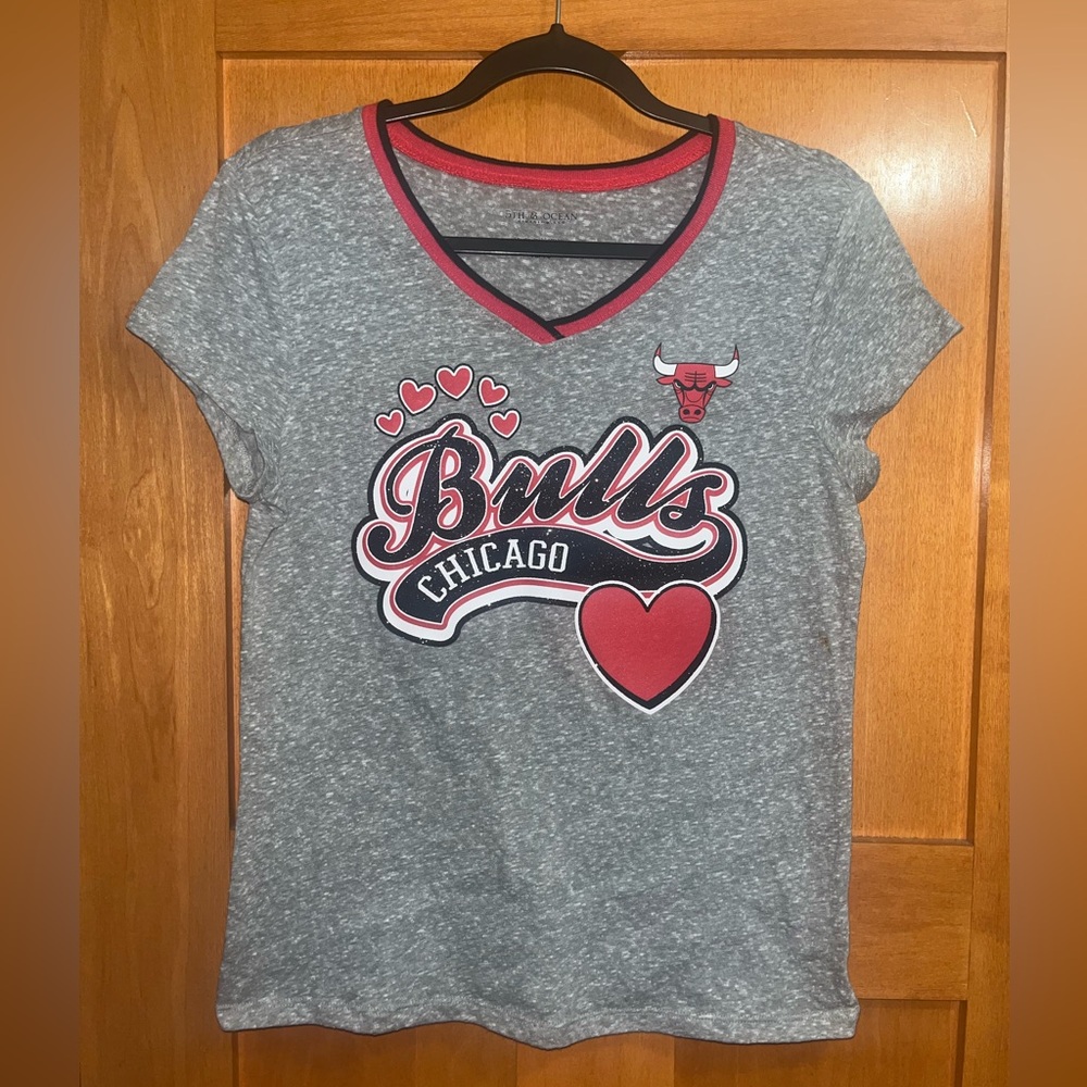 NBA 4 Her Chicago Bulls Girls Heather Gray T-Shirt New with Tag Size 16/18